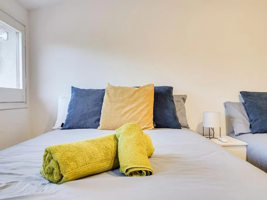 Villa Camelia: 12-Person Gran Villa with Pool and Kids' Treehouse Vidreres