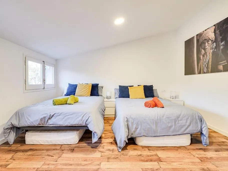 Villa Camelia: 12-Person Gran Villa with Pool and Kids' Treehouse Vidreres