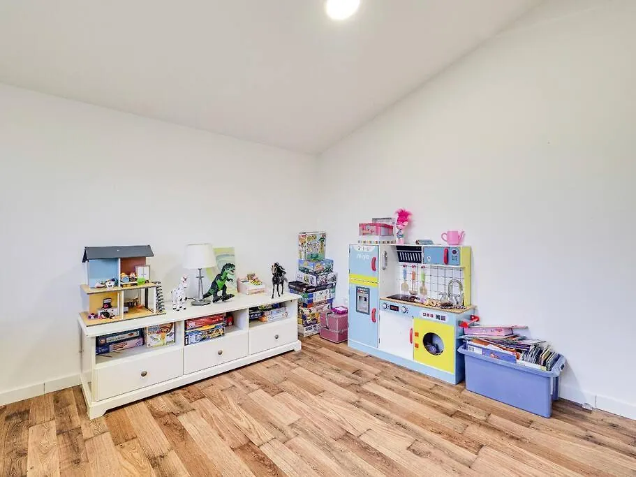 Villa Camelia: 12-Person Gran Villa with Pool and Kids' Treehouse Vidreres Spain